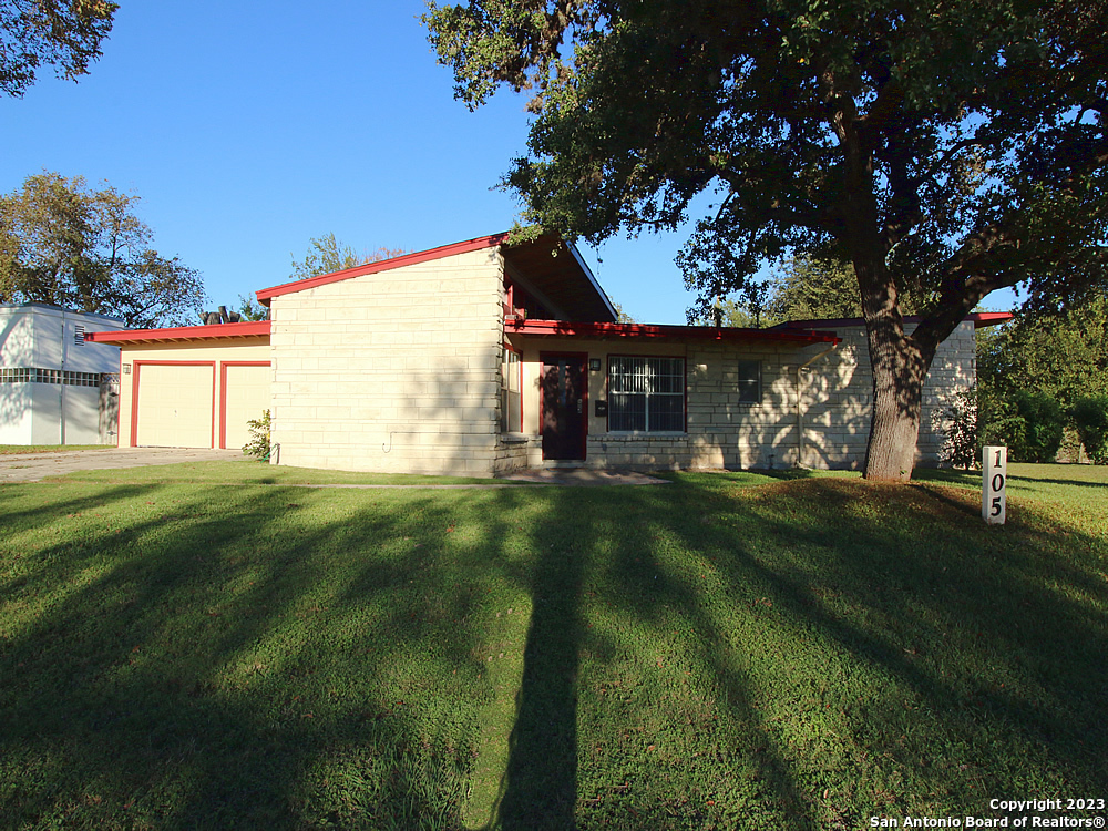 Property Photo:  105 Seeling Blvd  TX 78228 