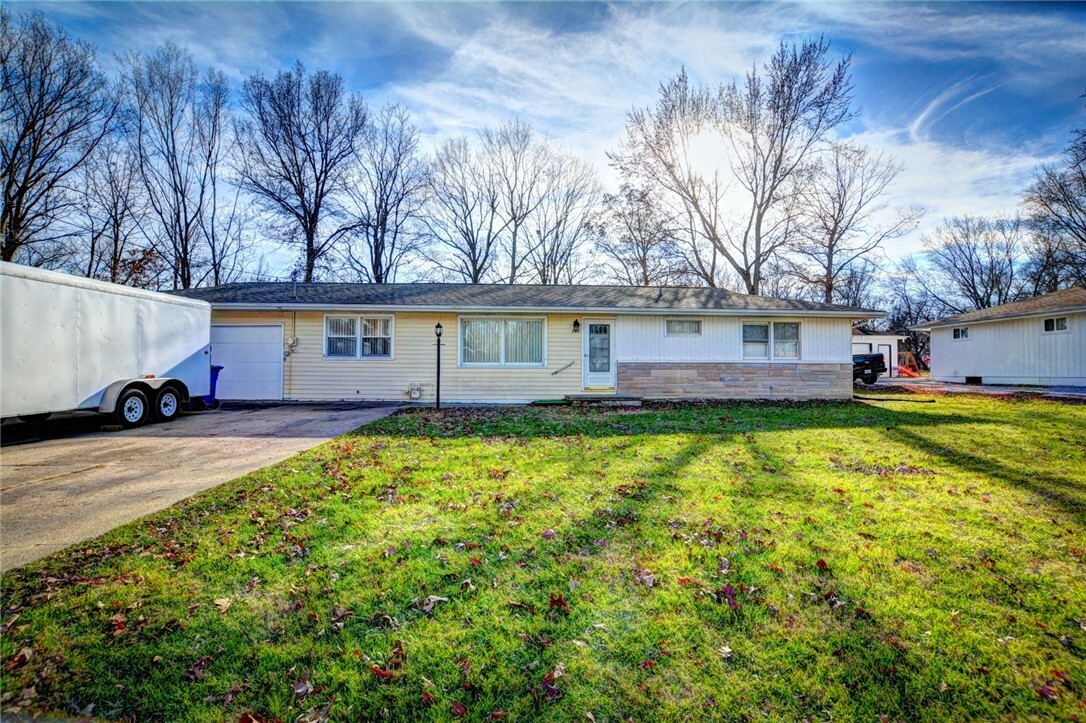 Property Photo:  2411 Alice Lane  IL 62521 