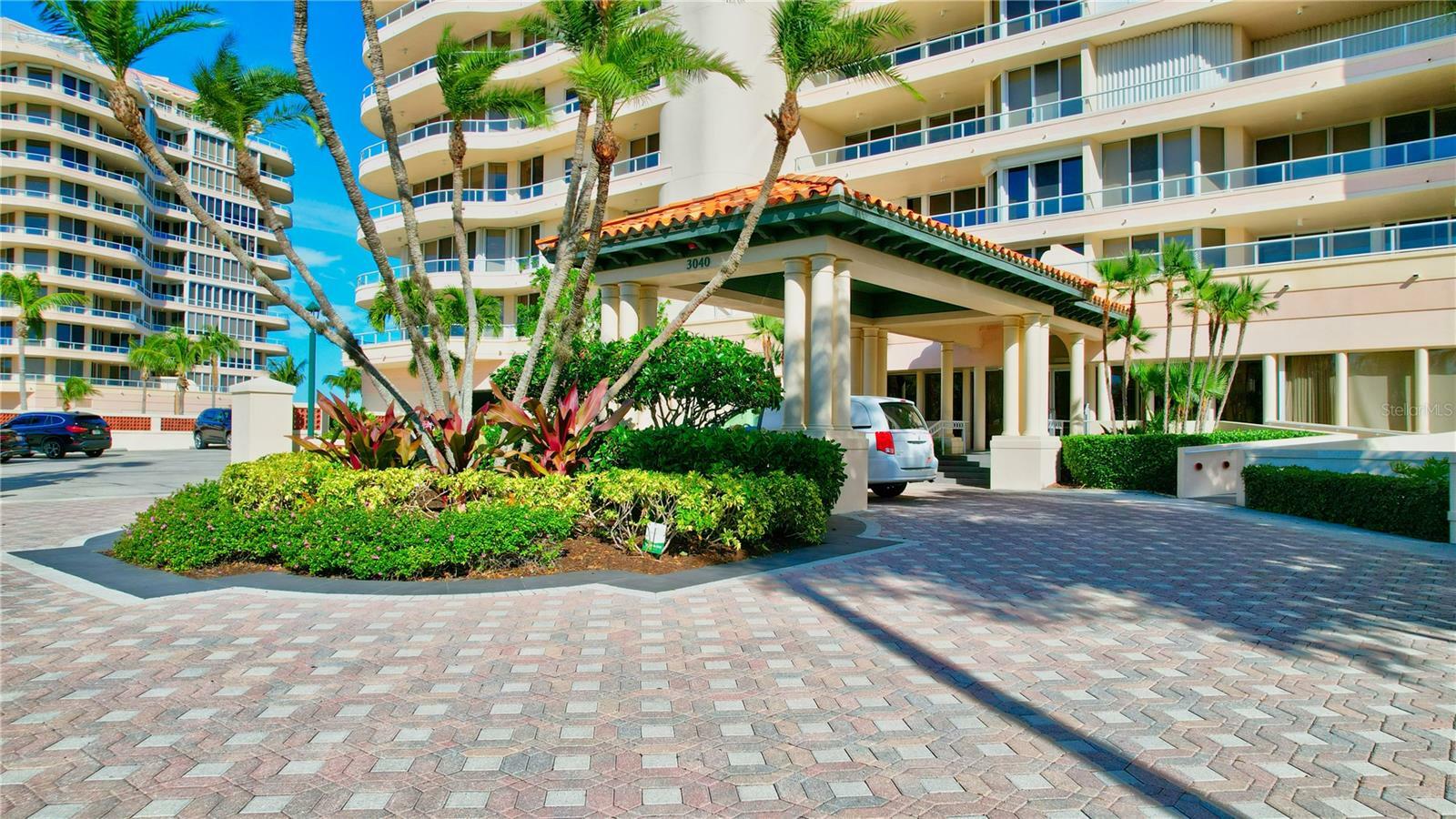 Property Photo:  3040 Grand Bay Boulevard 252  FL 34228 