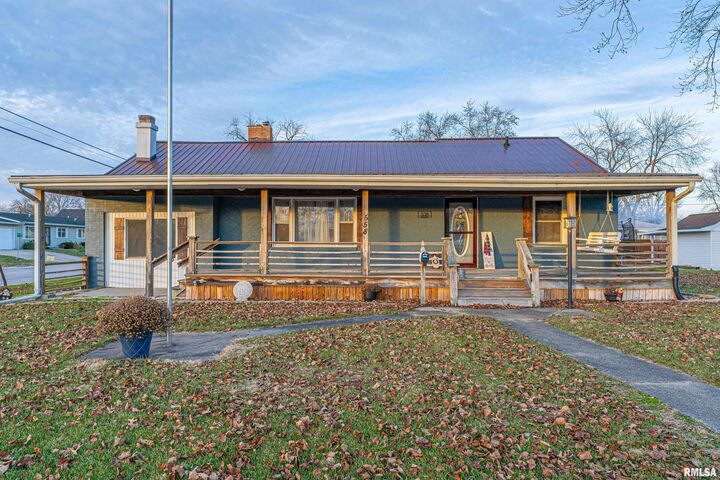 558 10th Street  Lincoln IL 62656 photo