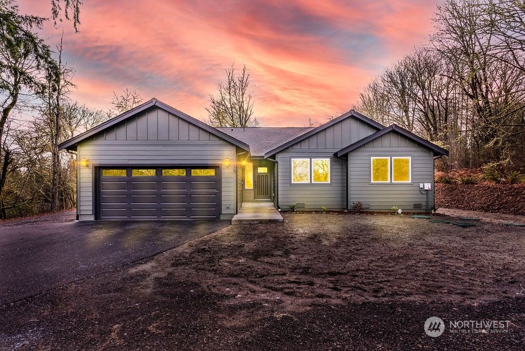 House for sale in Lakebay 10 Cornwall Road SW, Lakebay, WA 98349