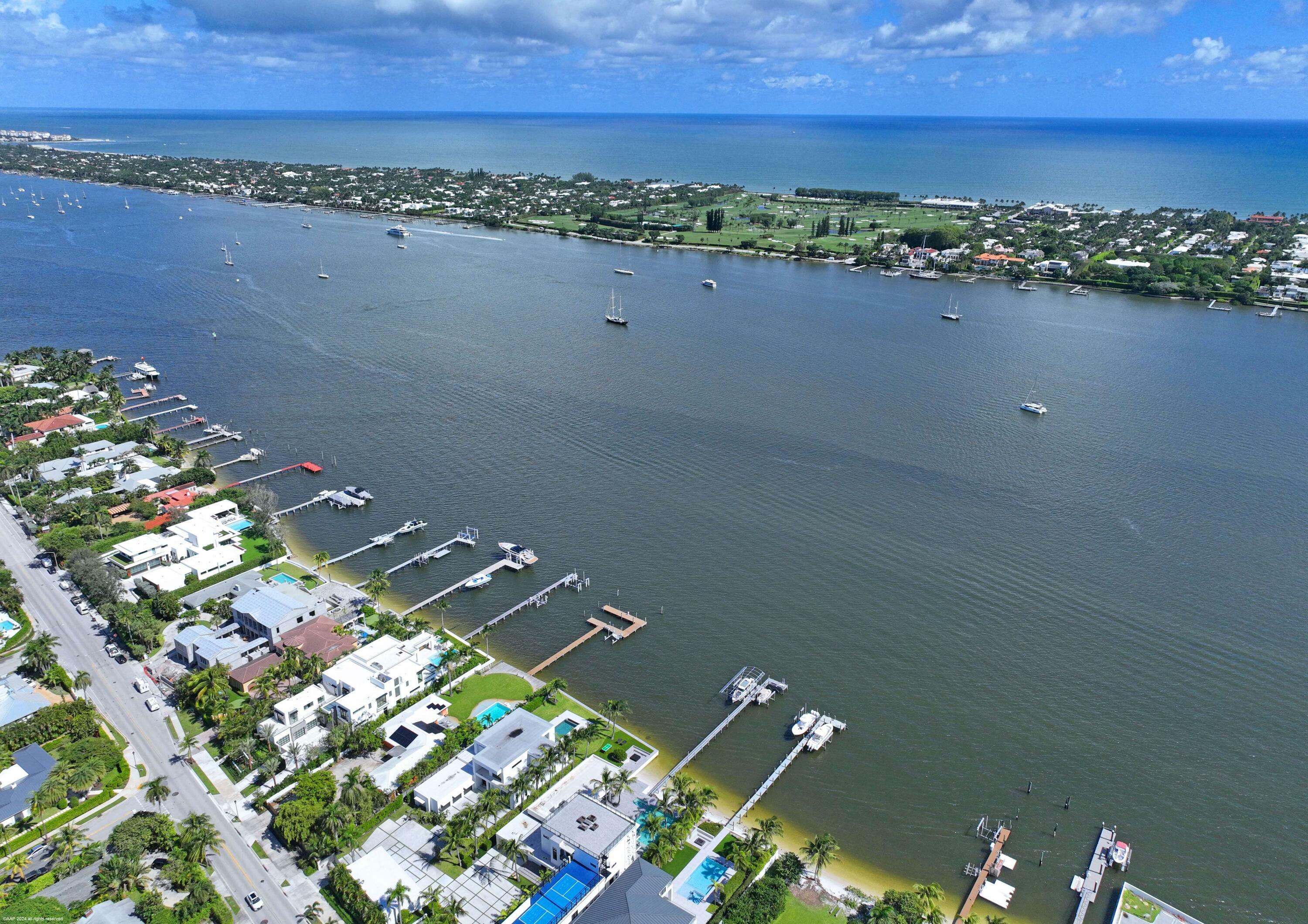 Property Photo: 2914 N Flagler Drive FL 33407