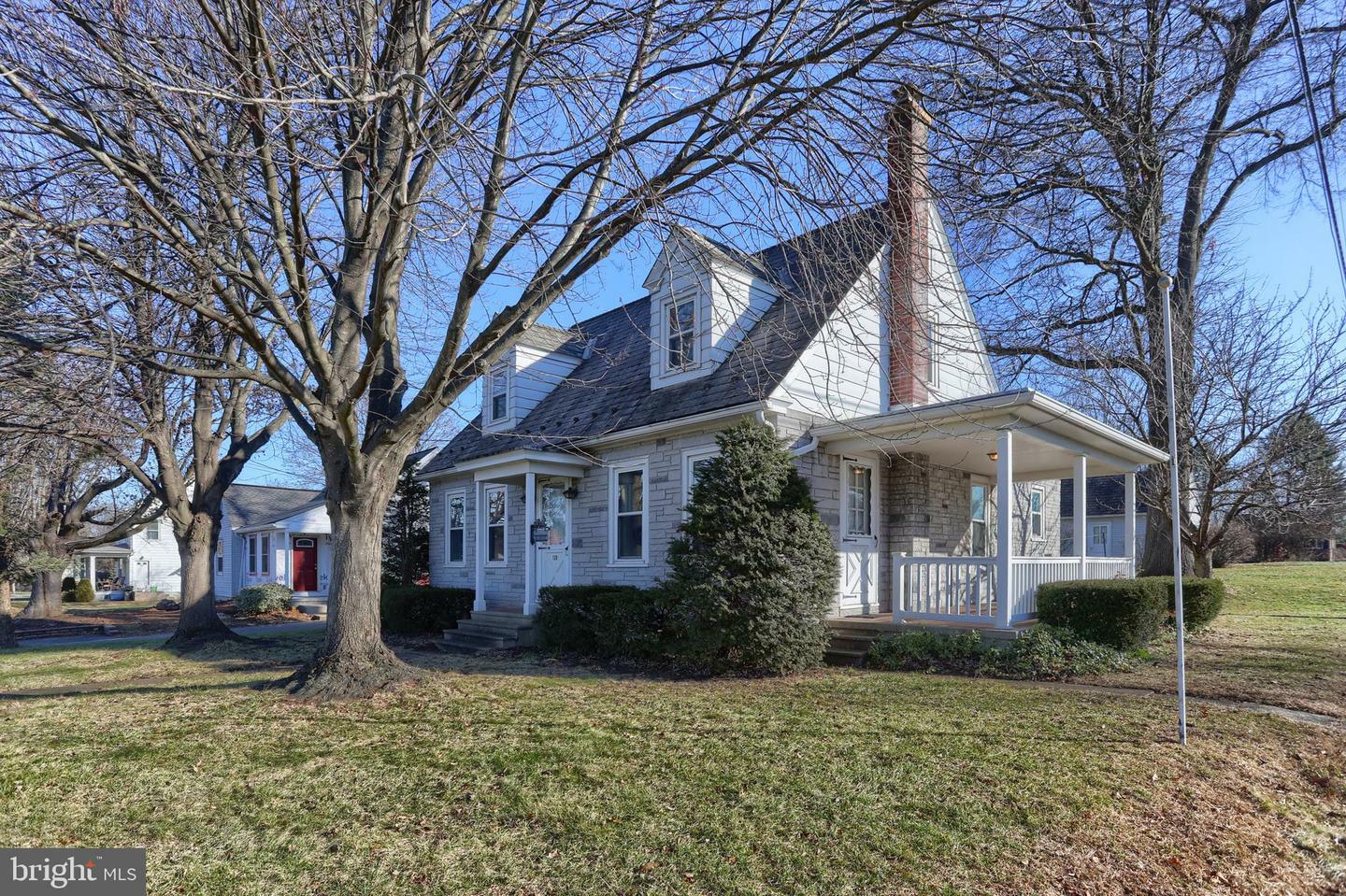 Property Photo: 130 Lawn Road PA 17078