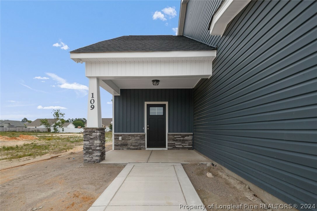Property Photo: 109 Hillwood Drive NC 27332