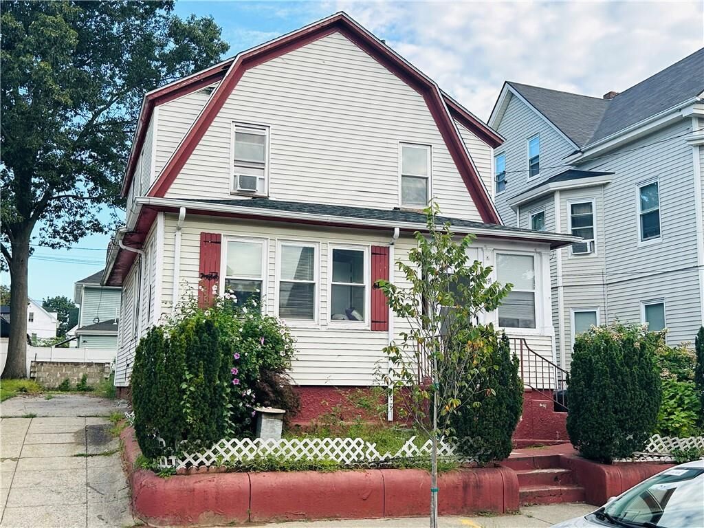 Property Photo: 191 Vermont Av RI 02905