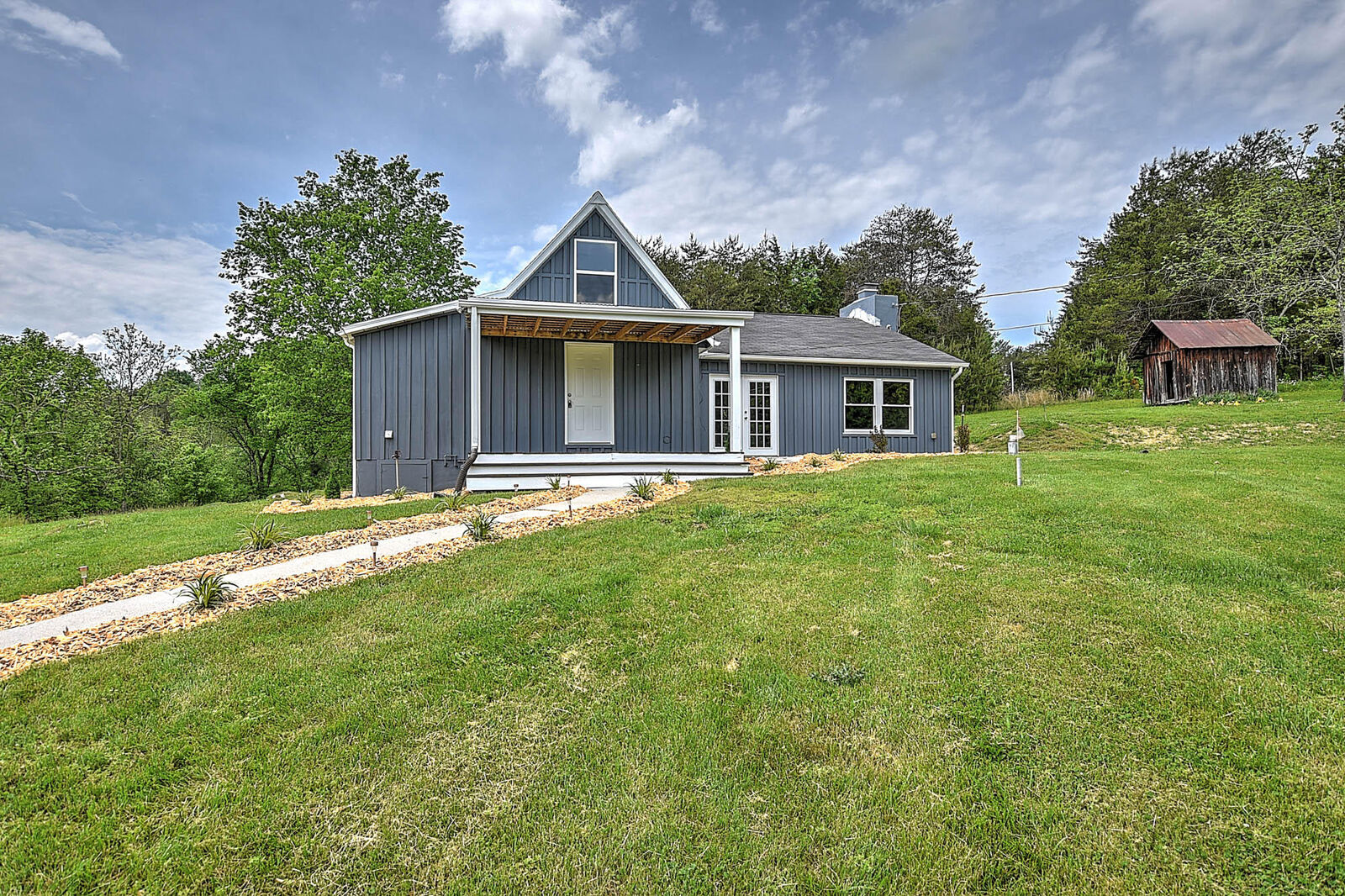 Property Photo: 500 War Branch Lane TN 37810