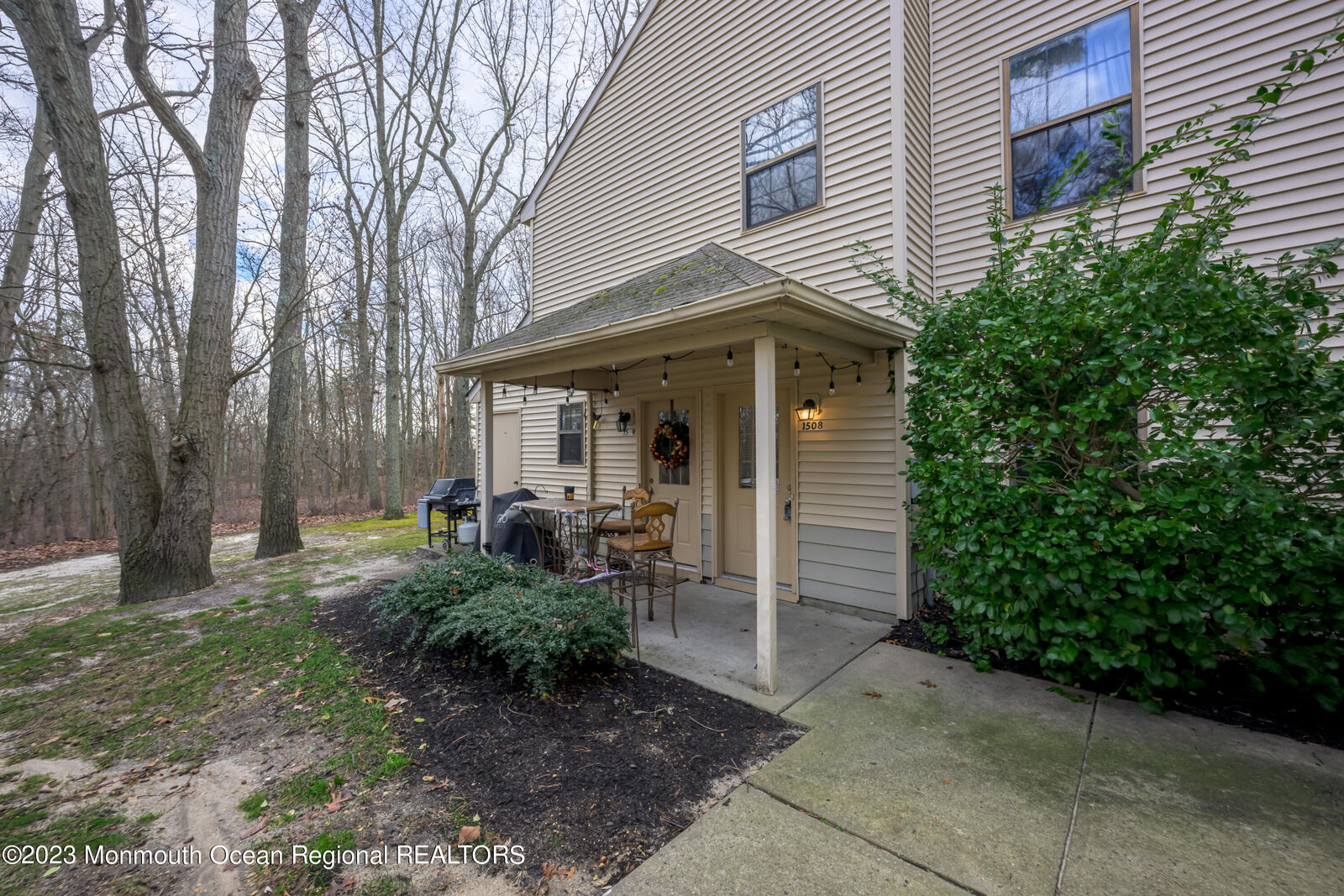 Property Photo:  1508 Dahlia Court  NJ 08527 