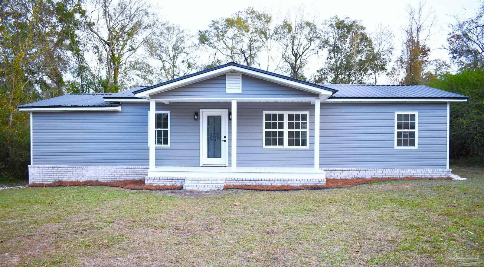 Property Photo:  121 Molino Rd  FL 32577 