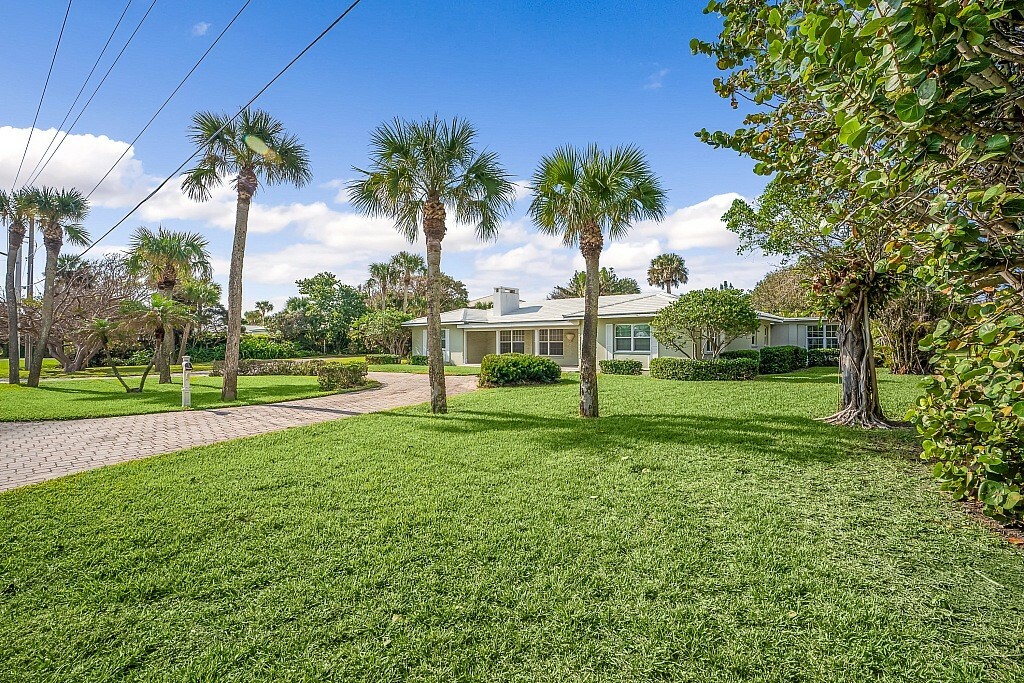 Property Photo:  3745 Ocean Drive  FL 32963 