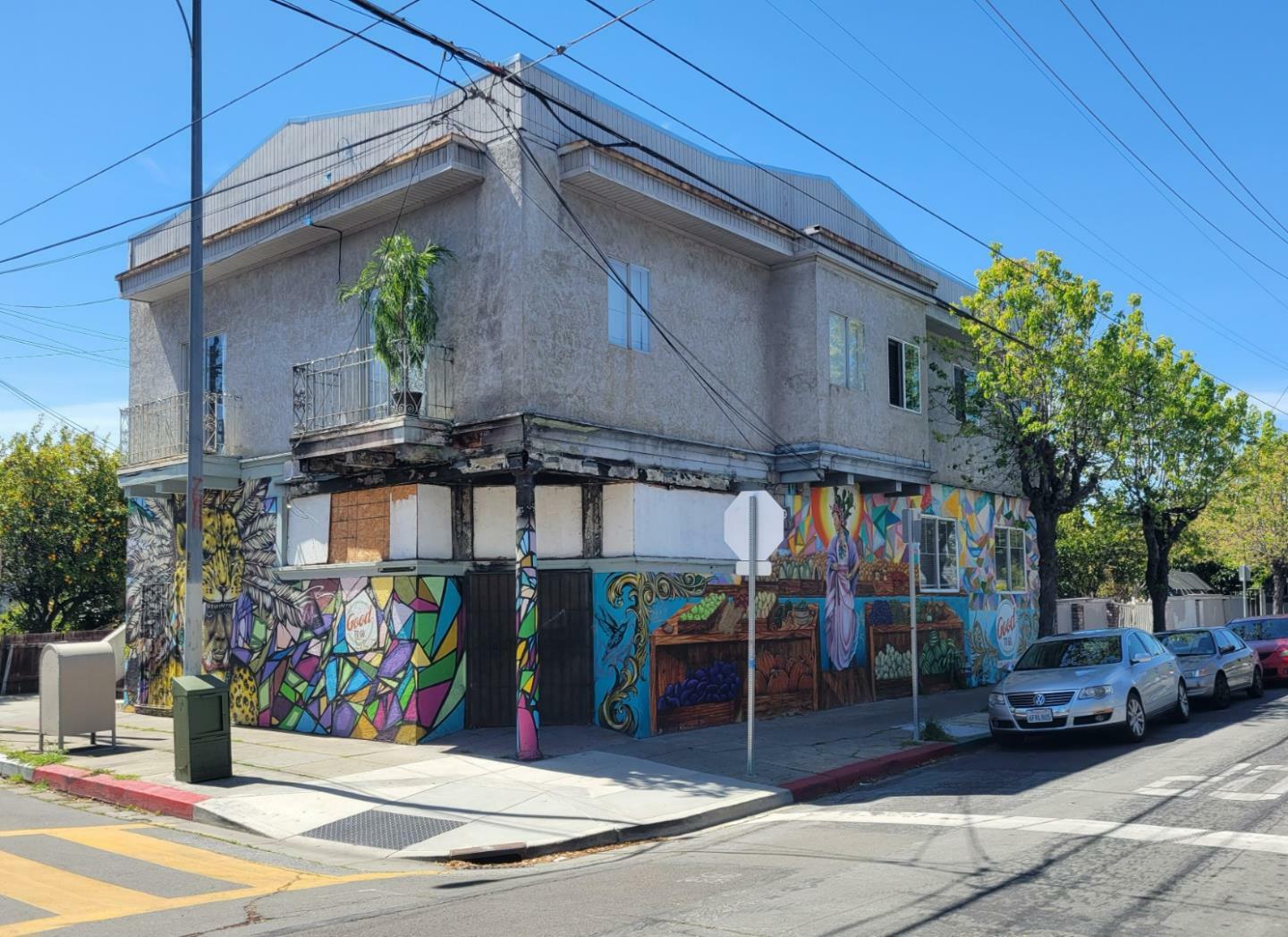 Property Photo:  803 Locust Street  CA 95110 