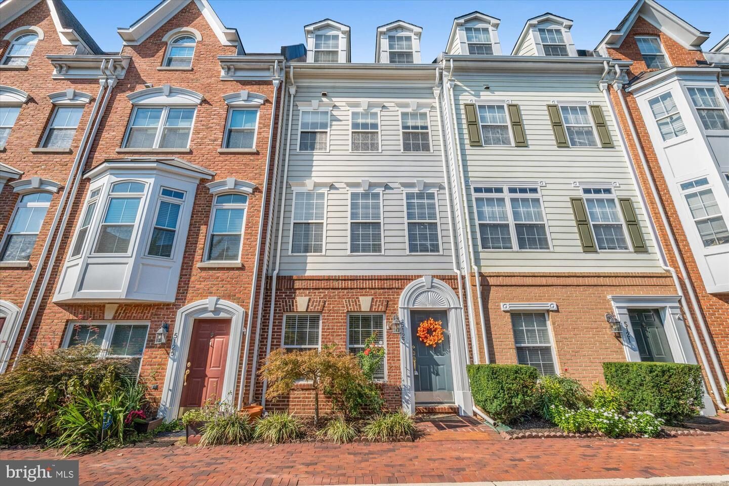 Property Photo:  5123 Gardner Drive  VA 22304 