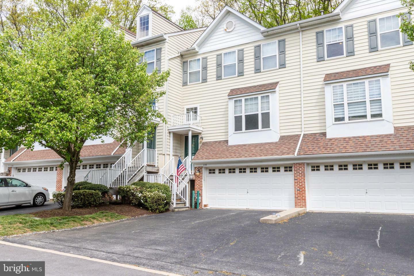 Property Photo: 135 Sunnyhill Drive PA 19341