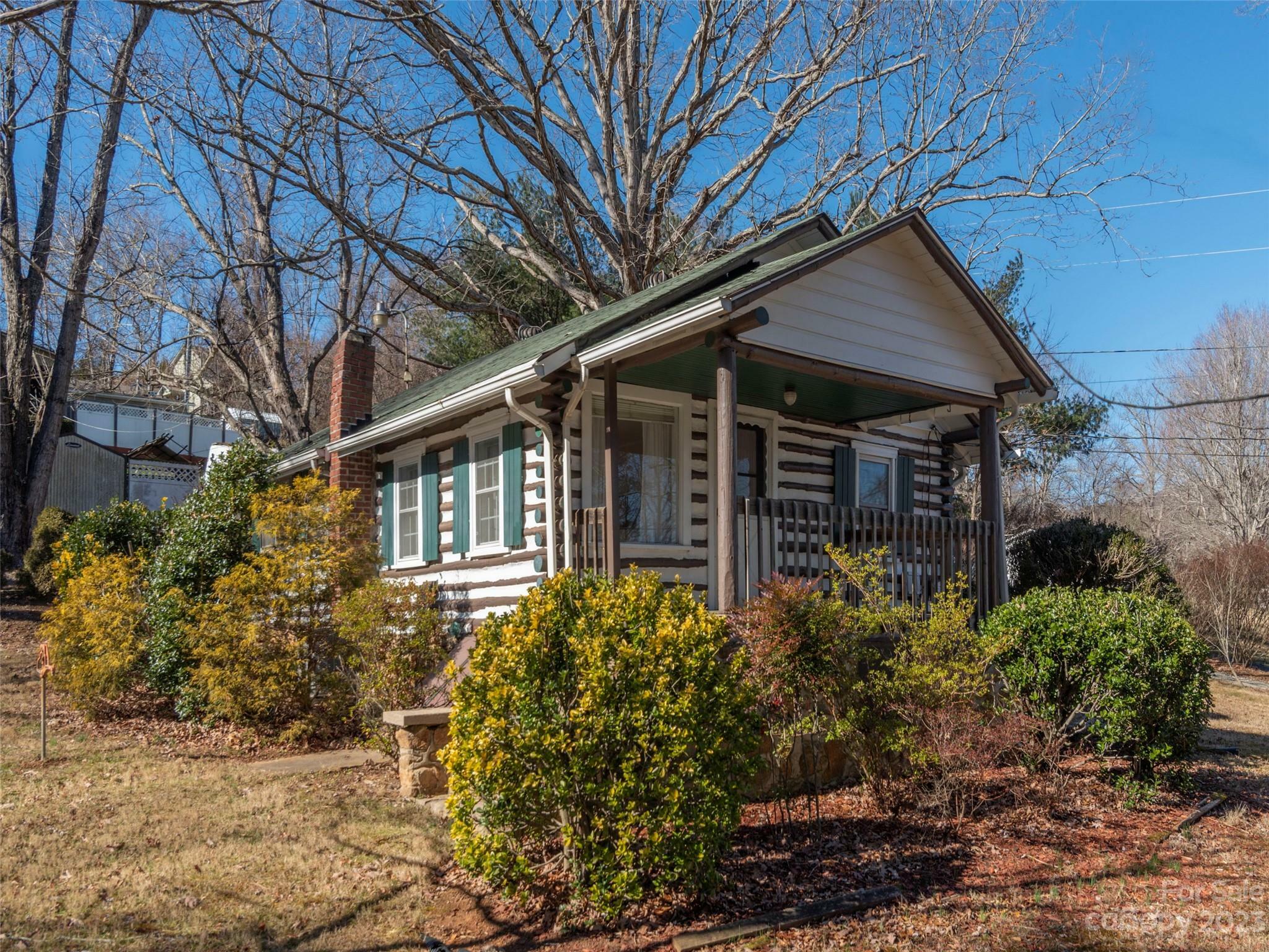 Property Photo:  522 Riceville Road  NC 28805 
