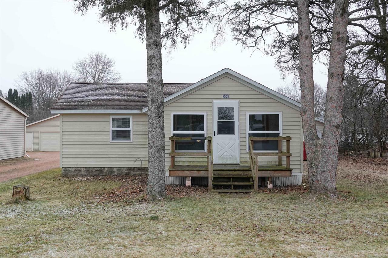 Property Photo:  508 East Maple Street  WI 54451 