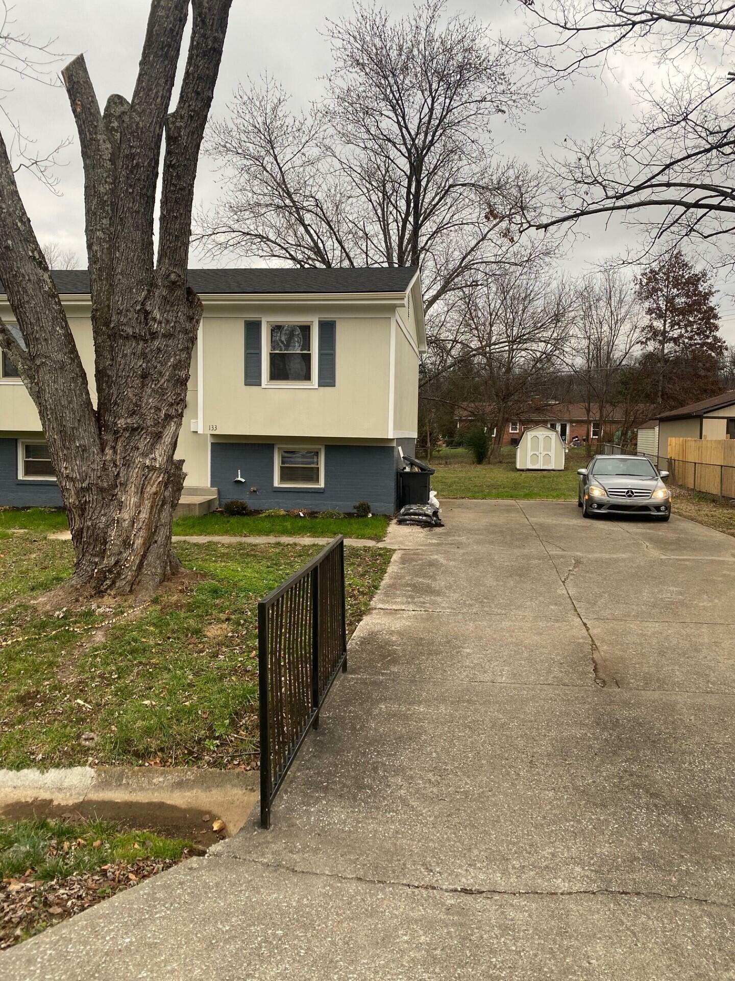 Property Photo:  133 Pleasant Hill Drive  KY 40601 