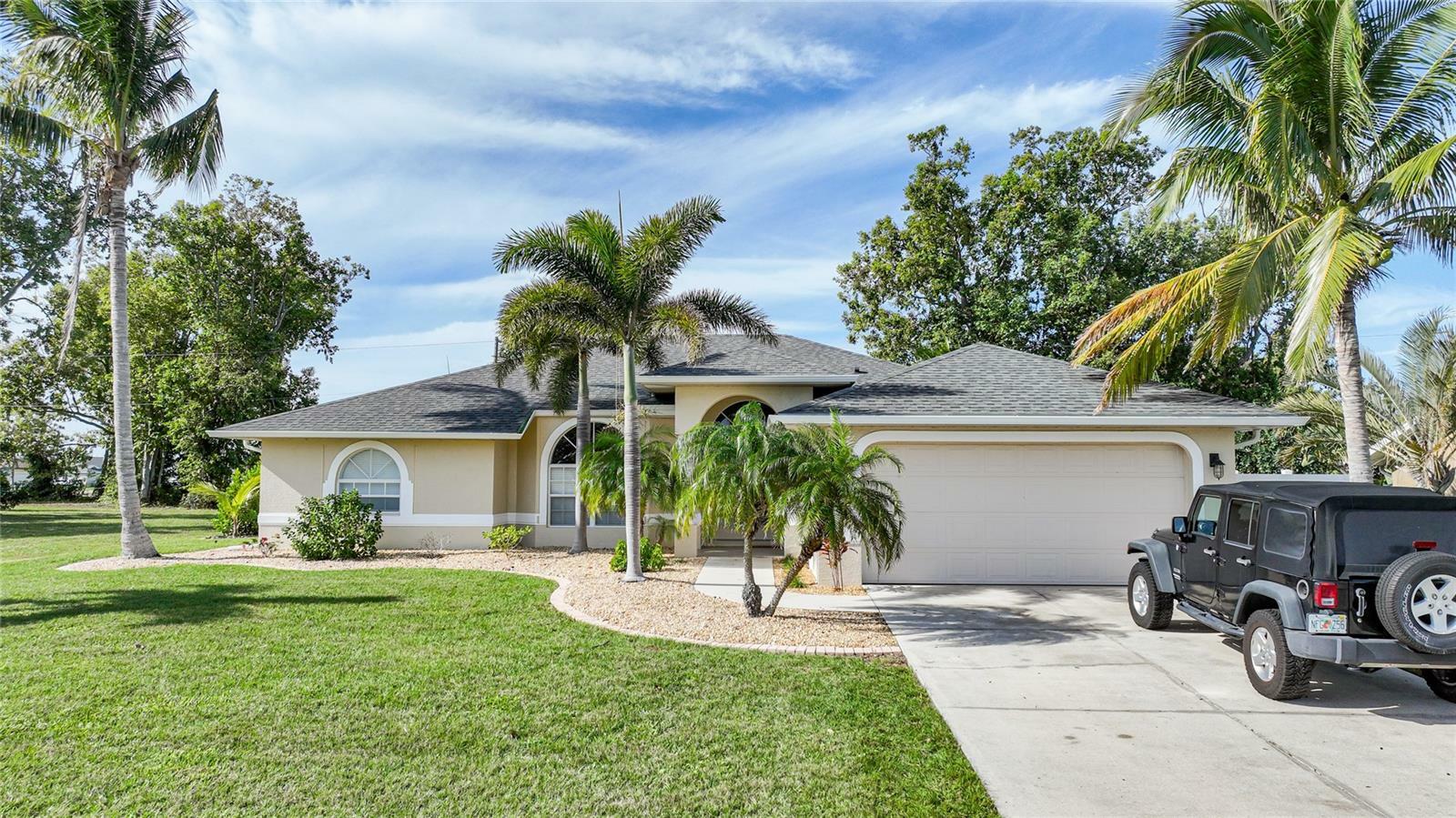 Property Photo:  25307 Estrada Circle  FL 33955 