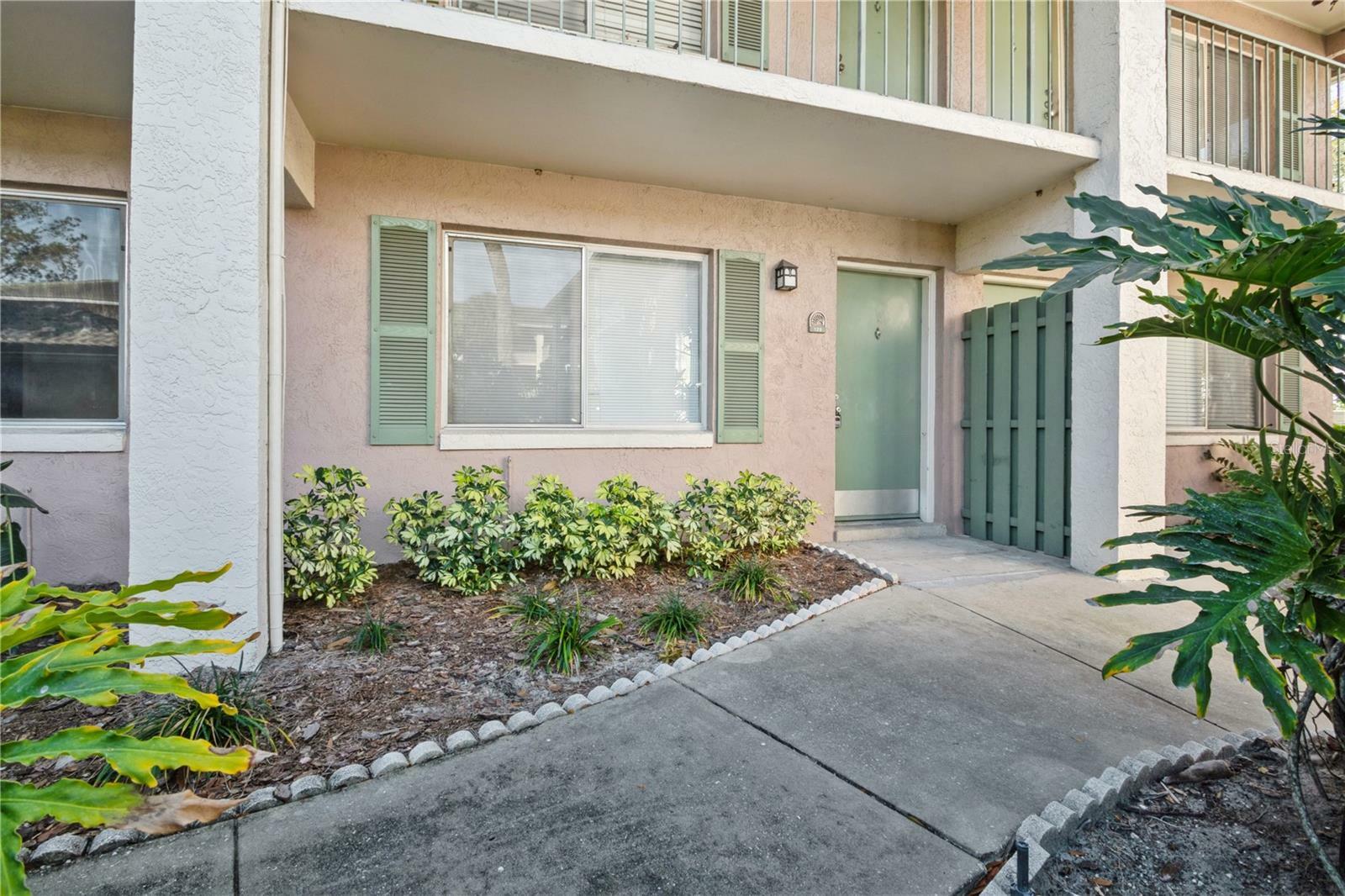 Property Photo:  101 Oyster Bay Circle 120  FL 32701 