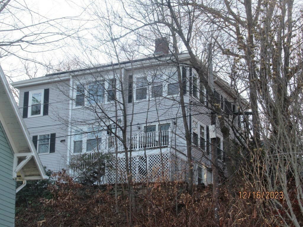 Property Photo:  21 Hadwen Ln  MA 01602 