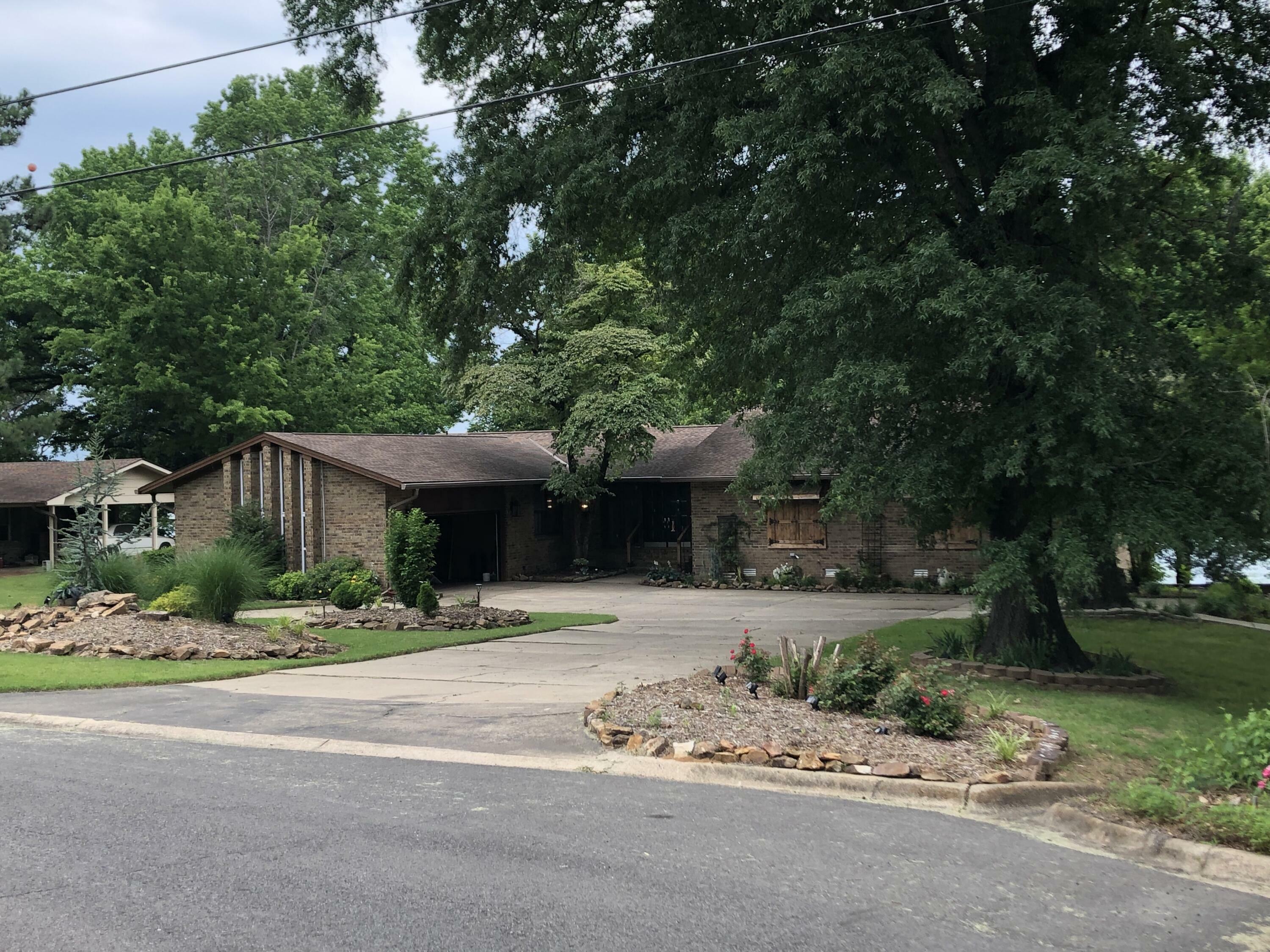Property Photo: 210 N Shore Drive AR 72802