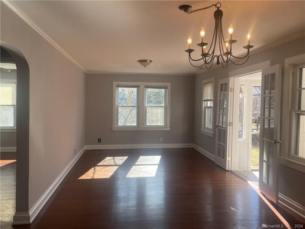 Property Photo:  93 Hirsch Road  CT 06905 