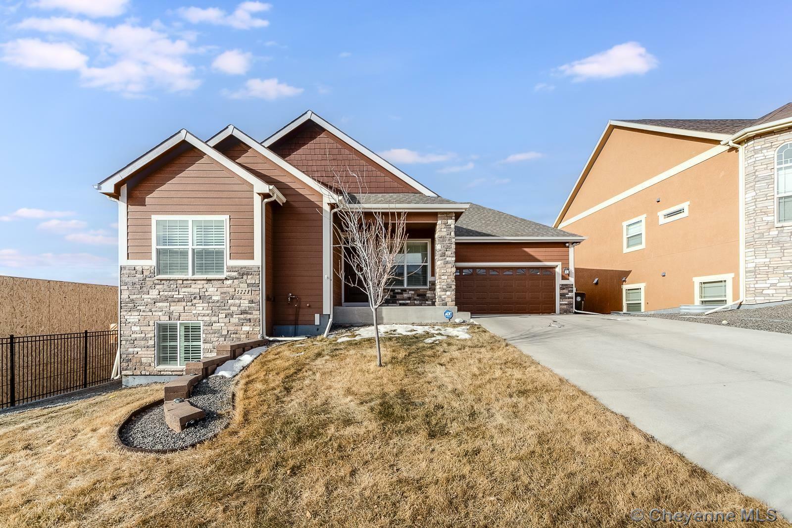 5228 Boulder Ct  Cheyenne WY 82009 photo