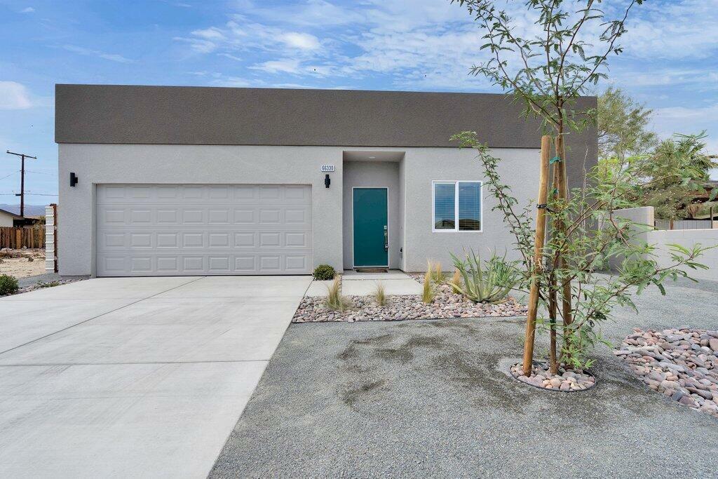 Property Photo:  66120 Mission Lakes Boulevard  CA 92240 