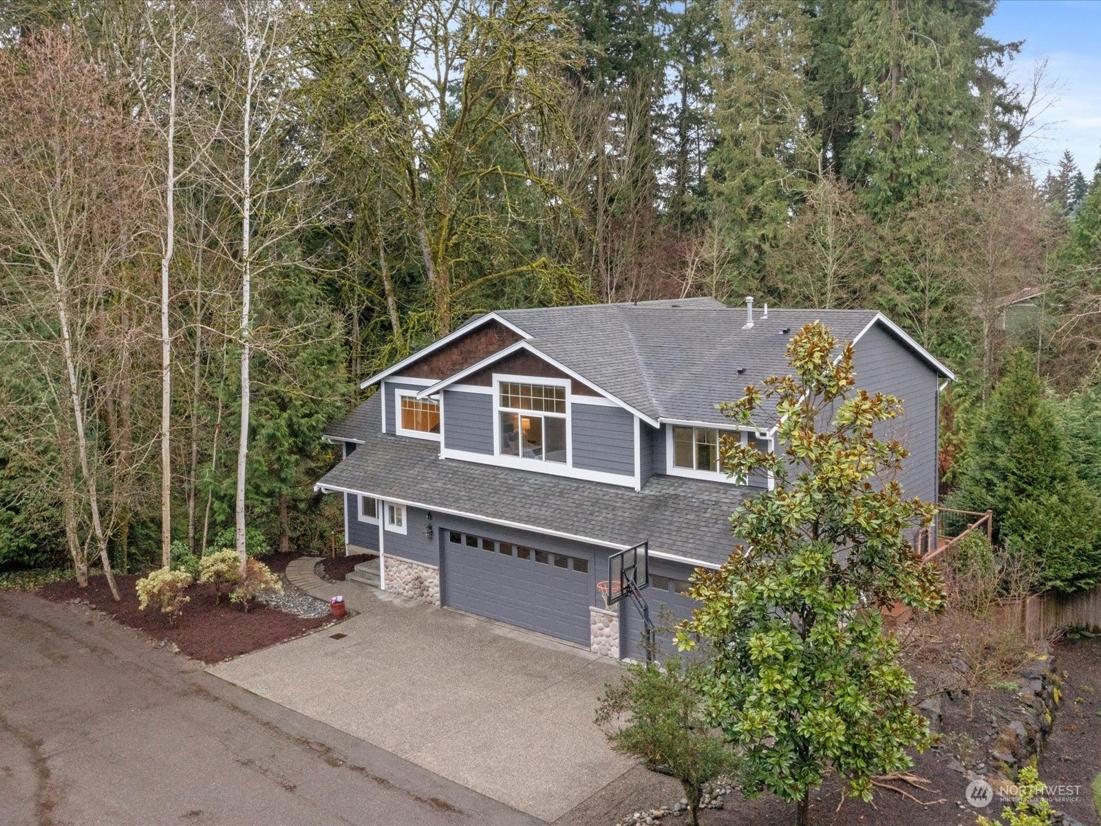 Property Photo:  18040 92nd Avenue NE  WA 98011 