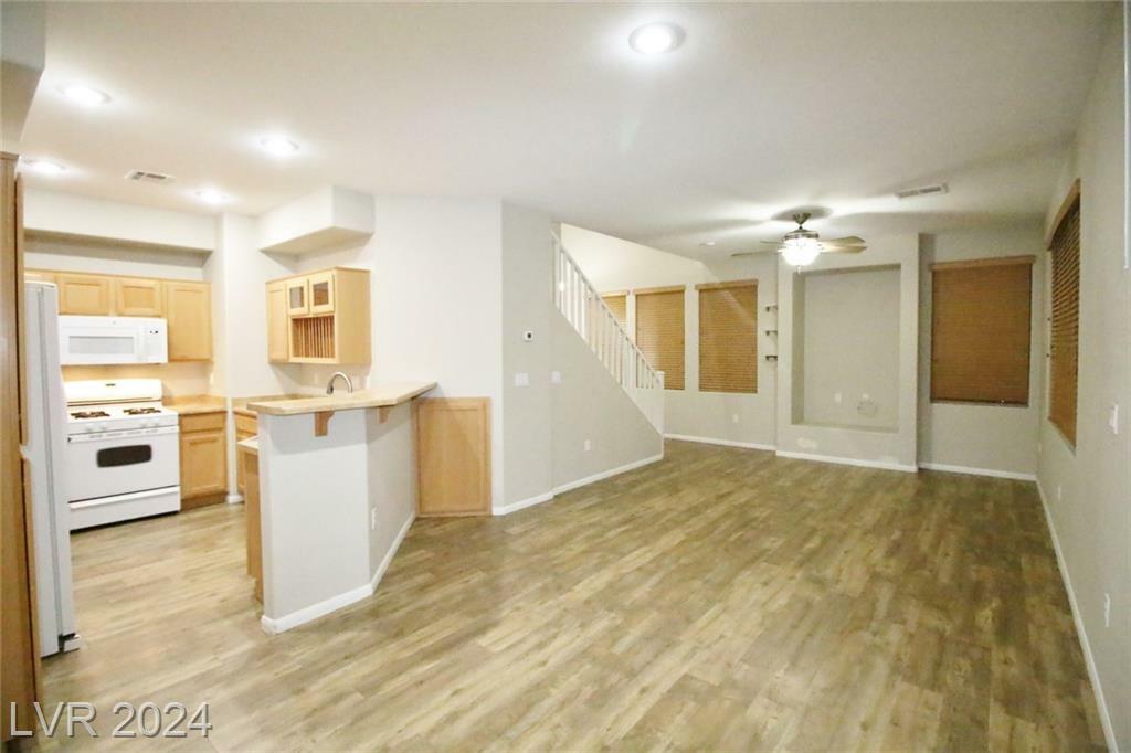 Property Photo:  10059 Fancy Flight Street  NV 89178 