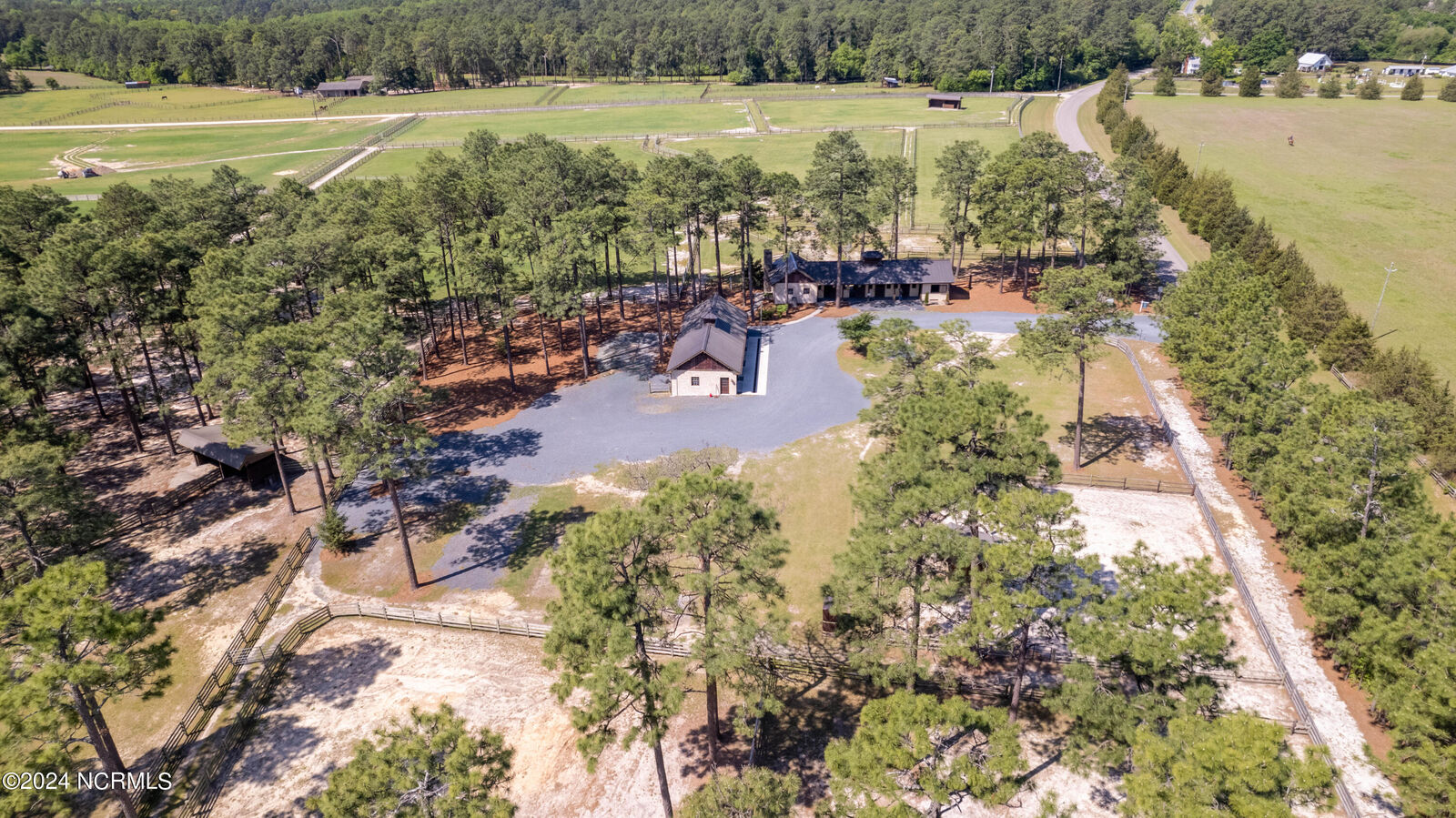 Property Photo:  2753 Youngs Road  NC 28387 