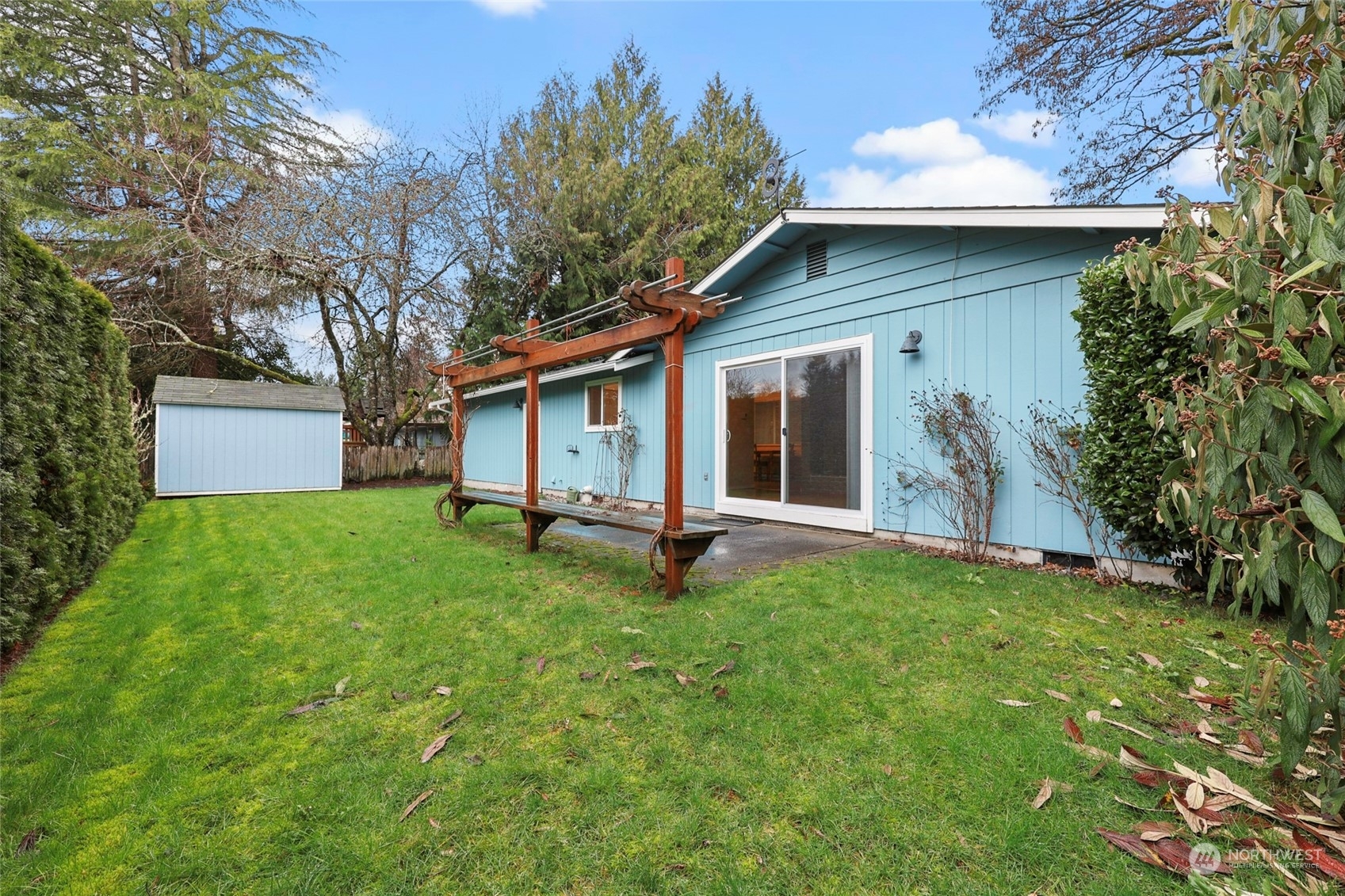 Property Photo:  225 W Street SE  WA 98501 