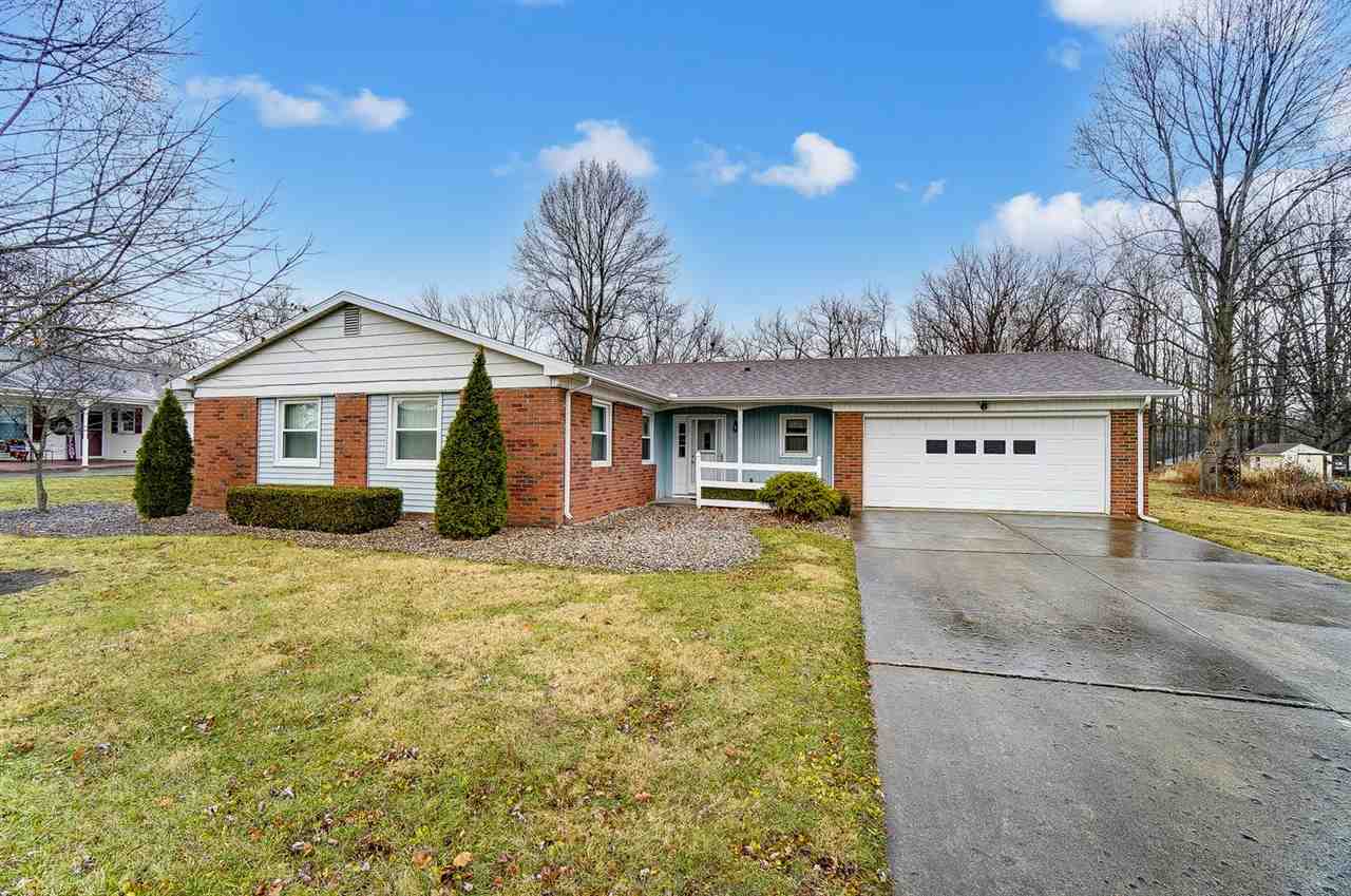 Property Photo:  2508 Walnut Lane  IN 47374 