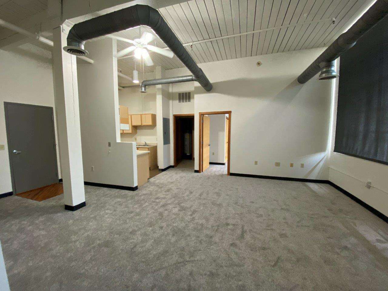 Property Photo:  200 S 8th Street Unit 18  IN 47374 