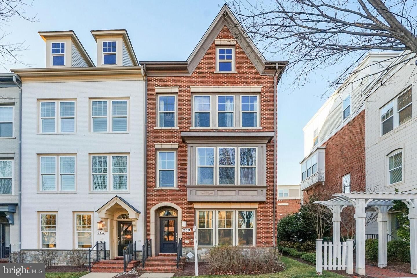 Property Photo:  239 Decoverly Drive  MD 20878 