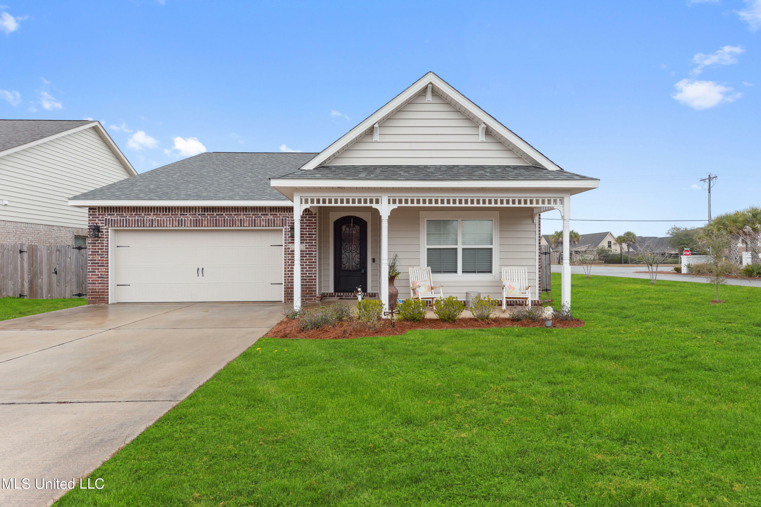 103 Westwind Court  Ocean Springs MS 39564 photo