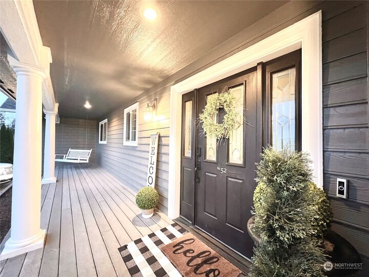 Property Photo:  52 Sylvia Ridge Lane  WA 98563 