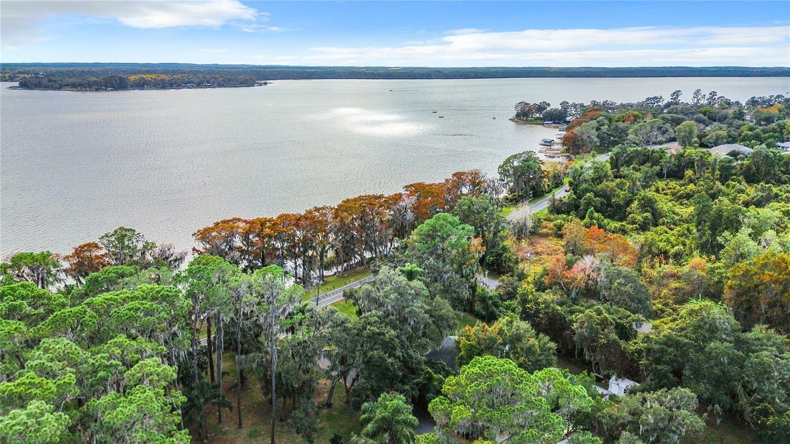 Property Photo:  4541 Lakeshore Drive  FL 32757 