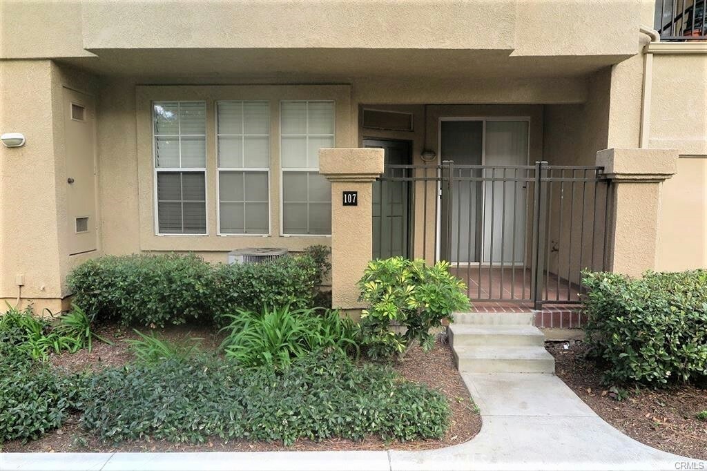 Property Photo:  107 Night Heron Lane  CA 92656 