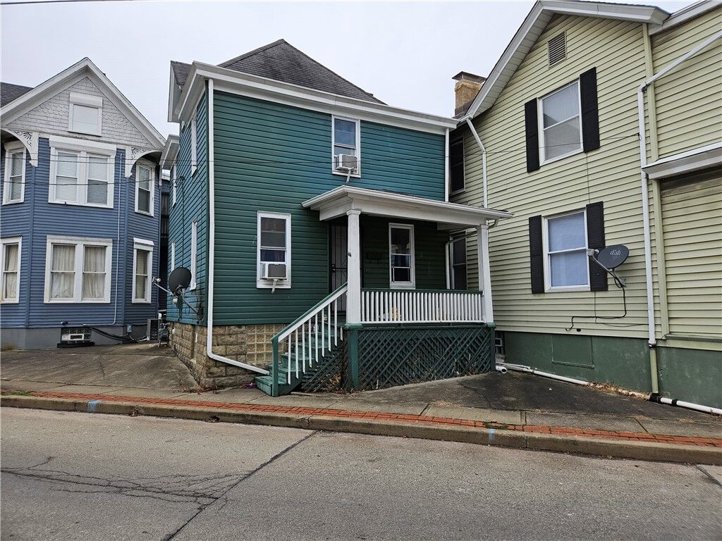 Property Photo:  434 S Maple Ave  PA 15601 