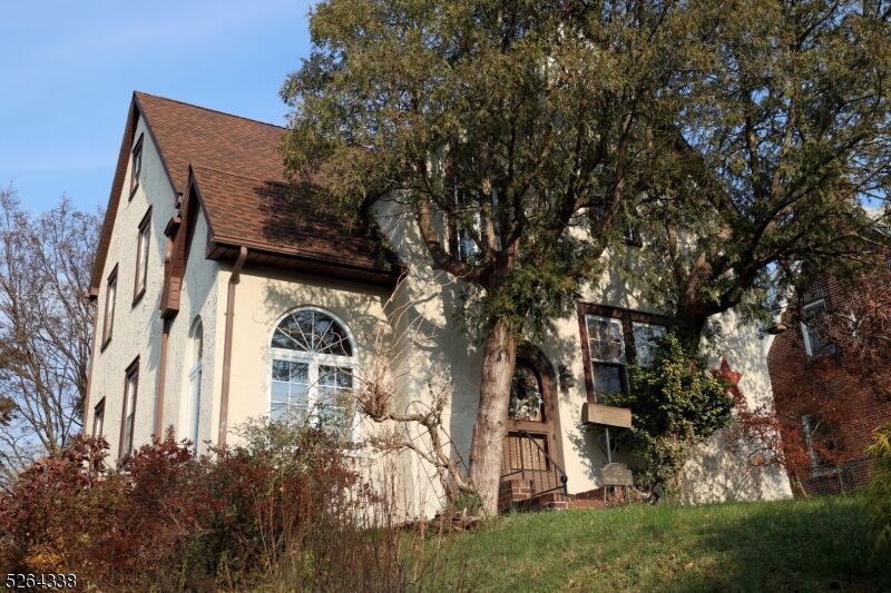 Property Photo:  115 Overlook Ave  NJ 07605 