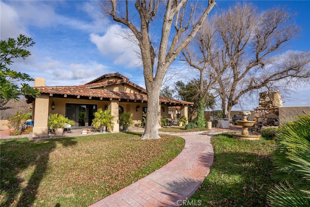 Property Photo:  2135 Live Oak Rd  CA 93446 