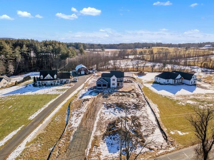 House for sale in Southampton 81 Valley Rd, Southampton, MA 01073