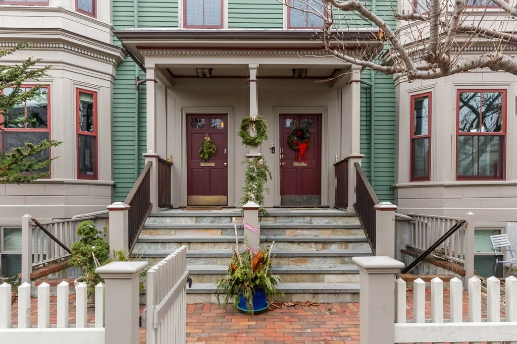 Property Photo:  111 Inman St C  MA 02139 