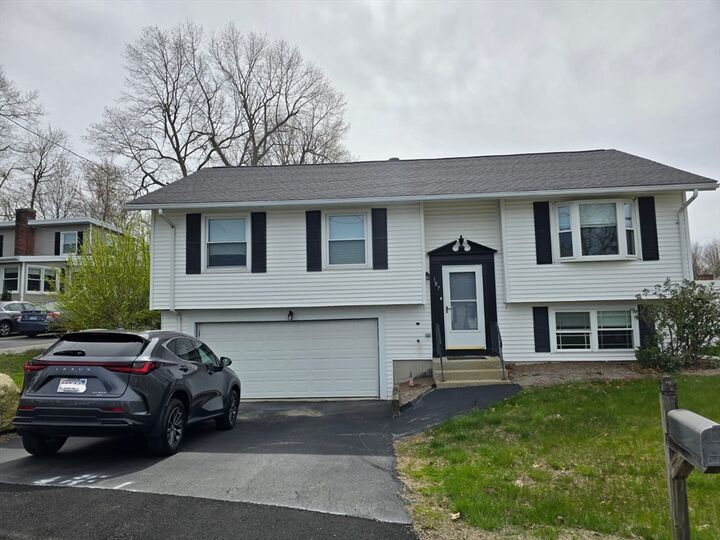 Property Photo:  187 Chester St.  MA 01605 