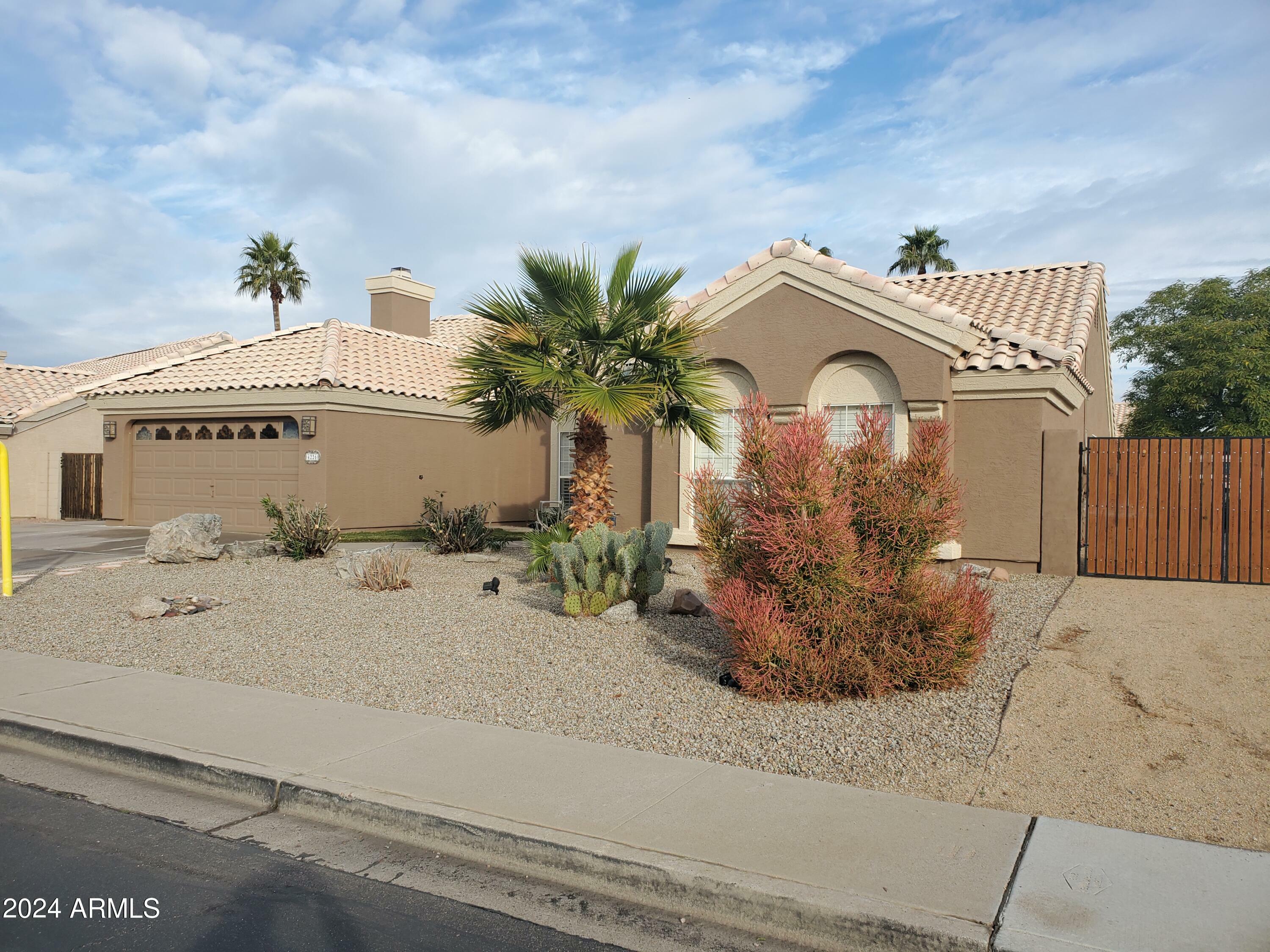Property Photo:  4226 E Morrow Drive  AZ 85050 