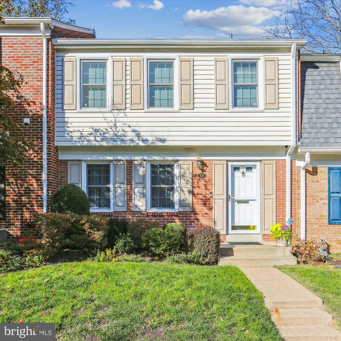 Property Photo:  928 Paulsboro Drive  MD 20850 