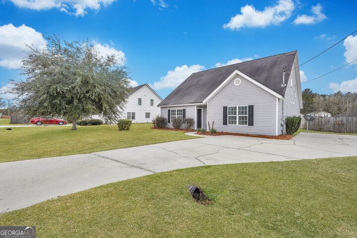 35 Oscar Court  Ellabell GA 31308 photo