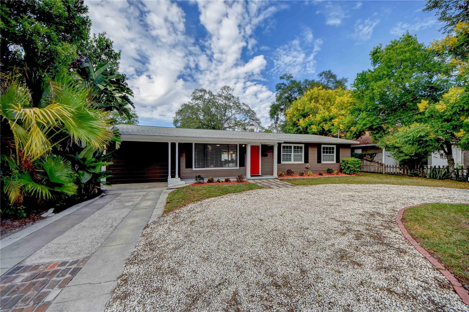 Property Photo: 4117 W Bay To Bay Boulevard FL 33629