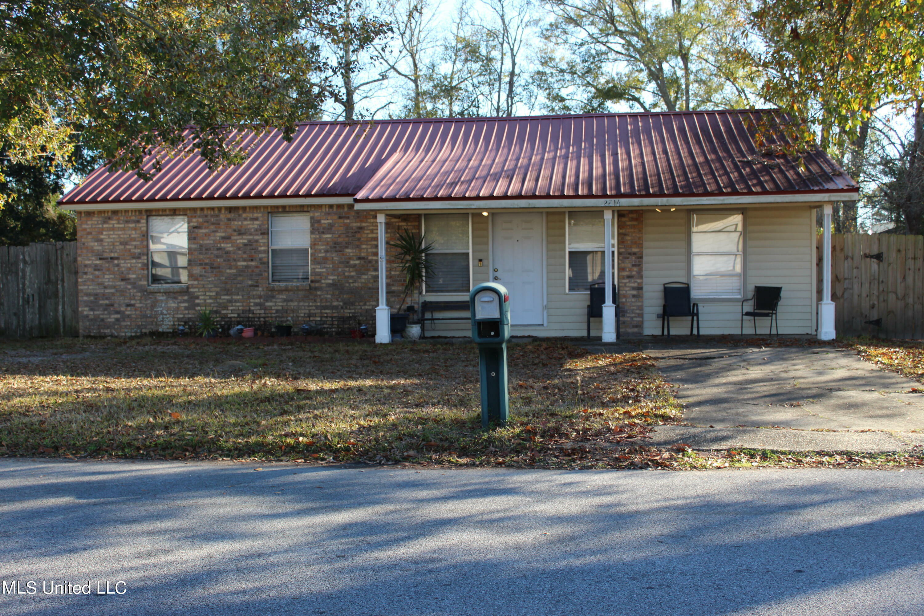 Property Photo:  2814 Criswell Avenue  MS 39567 