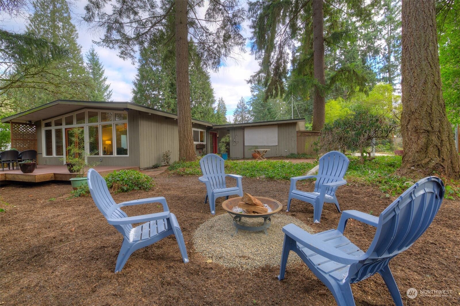 4 bed Bellevue home for sale 639 130th Avenue NE, Bellevue, WA 98005