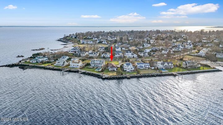 Property Photo:  70 Sea Beach Drive  CT 06902